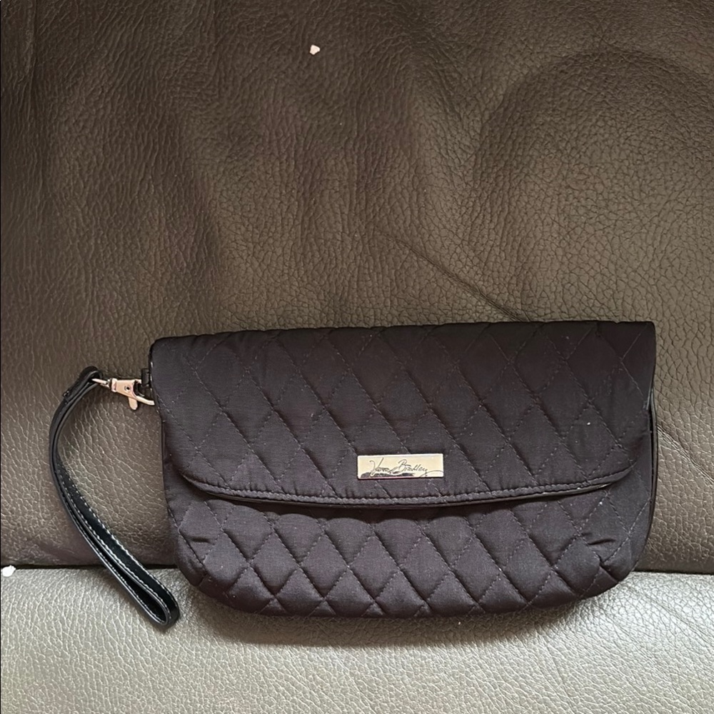 Vera Bradley quilted black pull wristlet